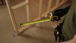Video STANLEY FATMAX BladeArmor 8M (32mm wide) Tape Measure